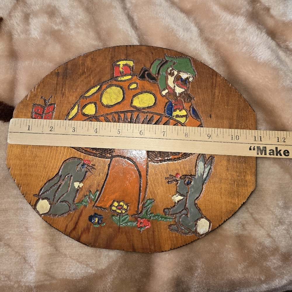 Vintage Hand Made Wooden Plaque with Mushroom and Animals Design - Picture 6 of 10